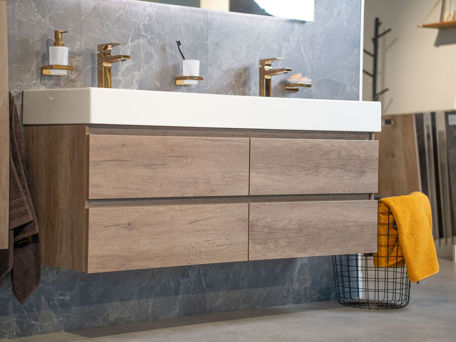 Badkamermeubel houtlook moderne badkamer