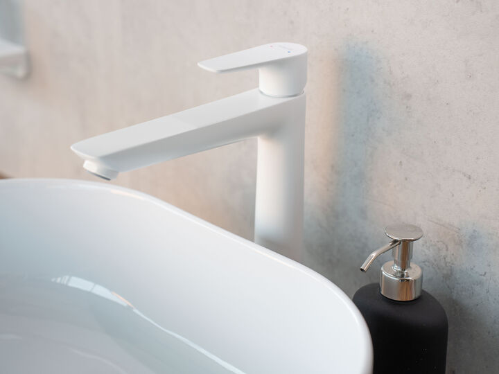 2406_Showroom Nunspeet_opstelling 6_detail_02587_online