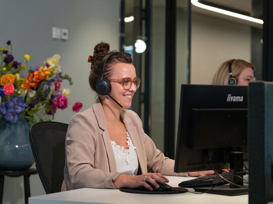 2410_KCC-Mandy_4399_online