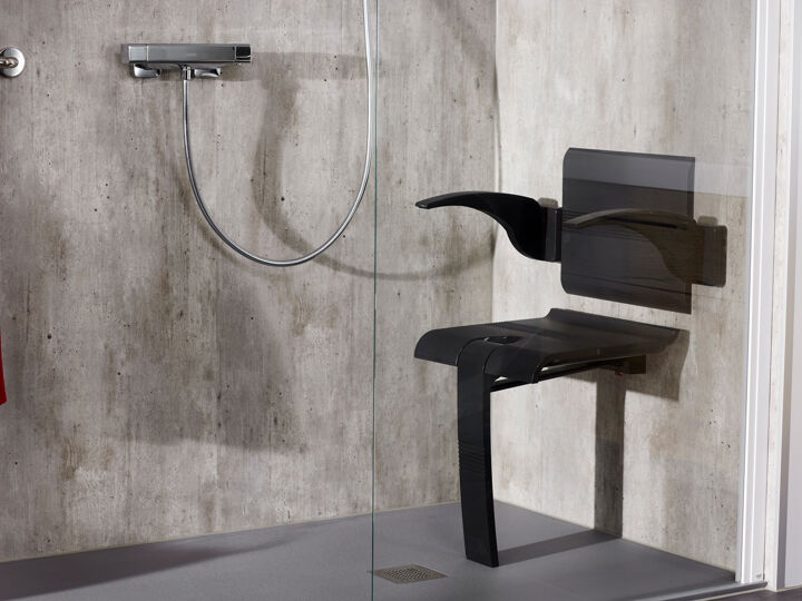 Zwarte douchestoel zonder leuningen