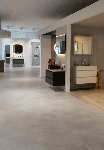 2603_Showroom-Roden_Header-mobile_2560x1200px