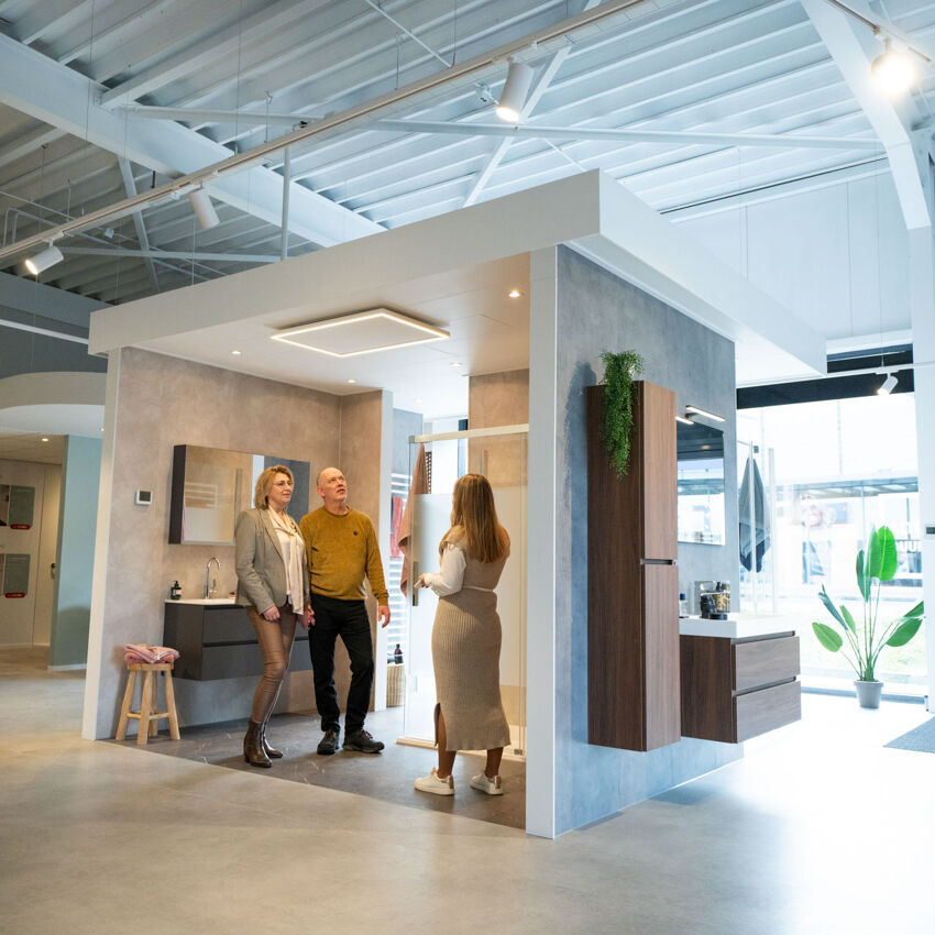 2502_Showroomadviseur Manuela_05644_online