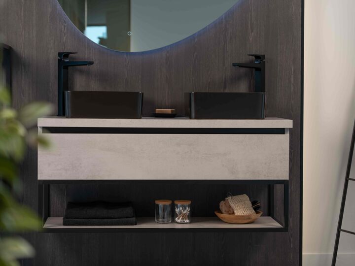 2311_Showroom_opstelling 1_DSC00370-min