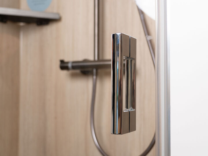 glaswand inloopdouche chroom